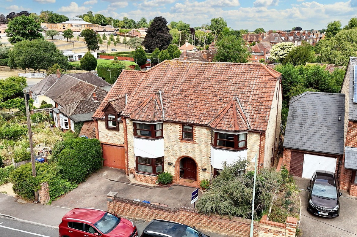 Warrington Street, Newmarket, CB8