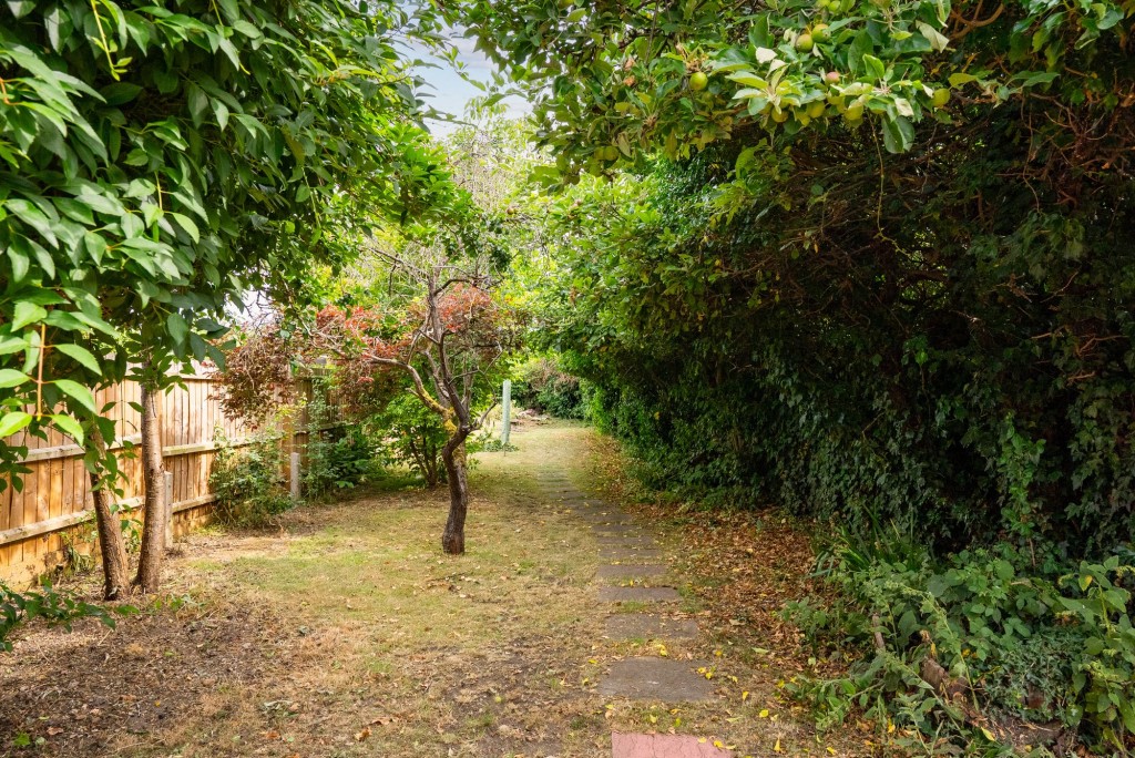 Cambridge Road, Girton, CB3