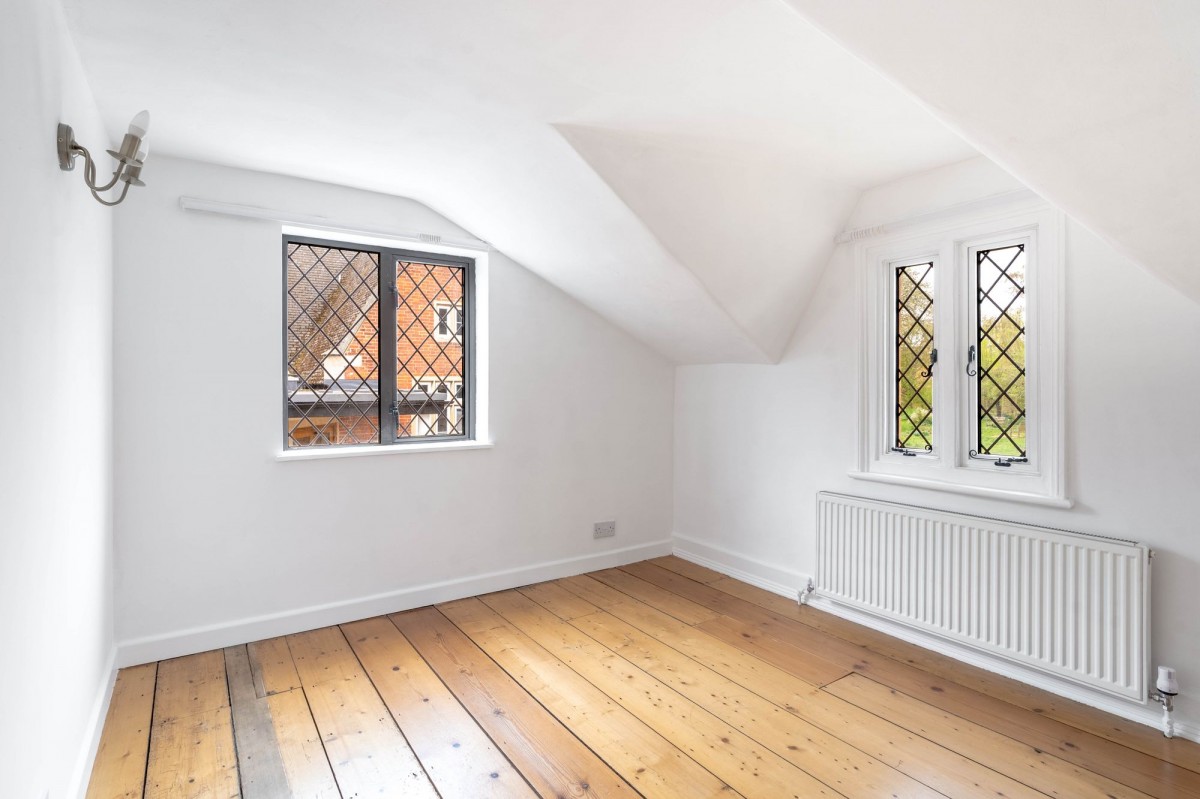 Cambridge Road, Girton, CB3