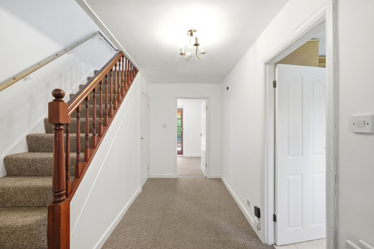 Grayling Close, Cambridge, CB4