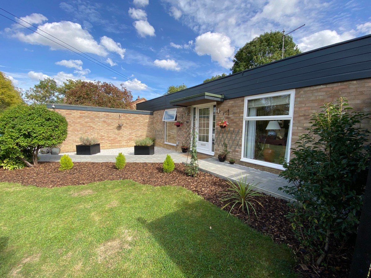 Bury Lane, Haddenham, CB6