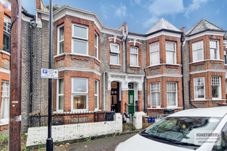 Alcester Crescent, Clapton, E5