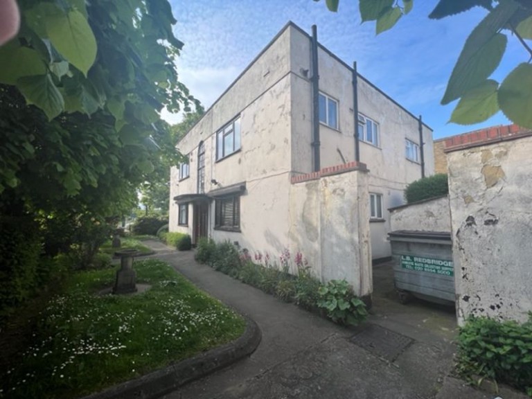 1 Holly Road, Leytonstone, E11
