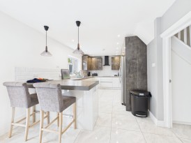 Field Way, Hoddesdon
