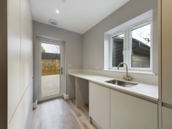 Lower Road, Great Amwell, Hertfordshire
