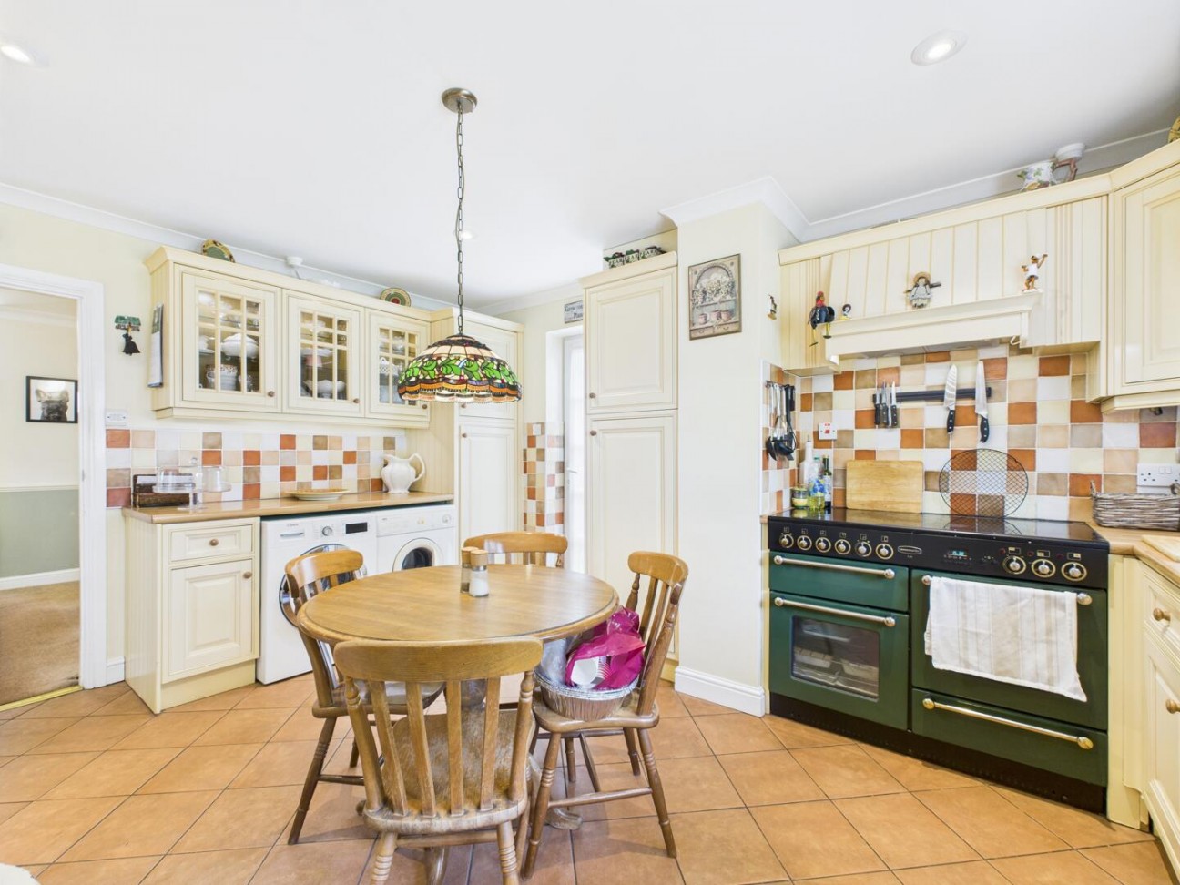 West Close, Hoddesdon