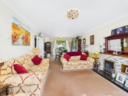 West Close, Hoddesdon