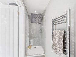 Lower Road, Great Amwell