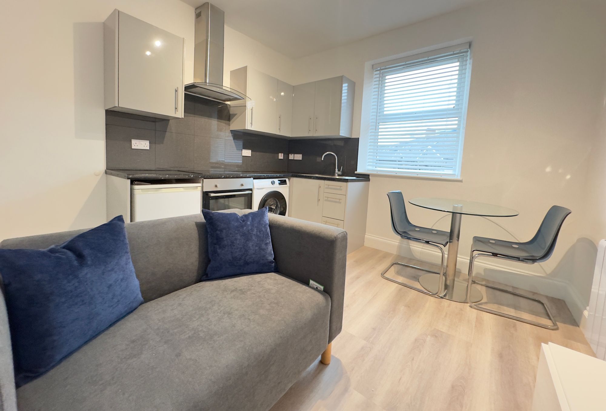 Tudor Street, Cardiff, CF11