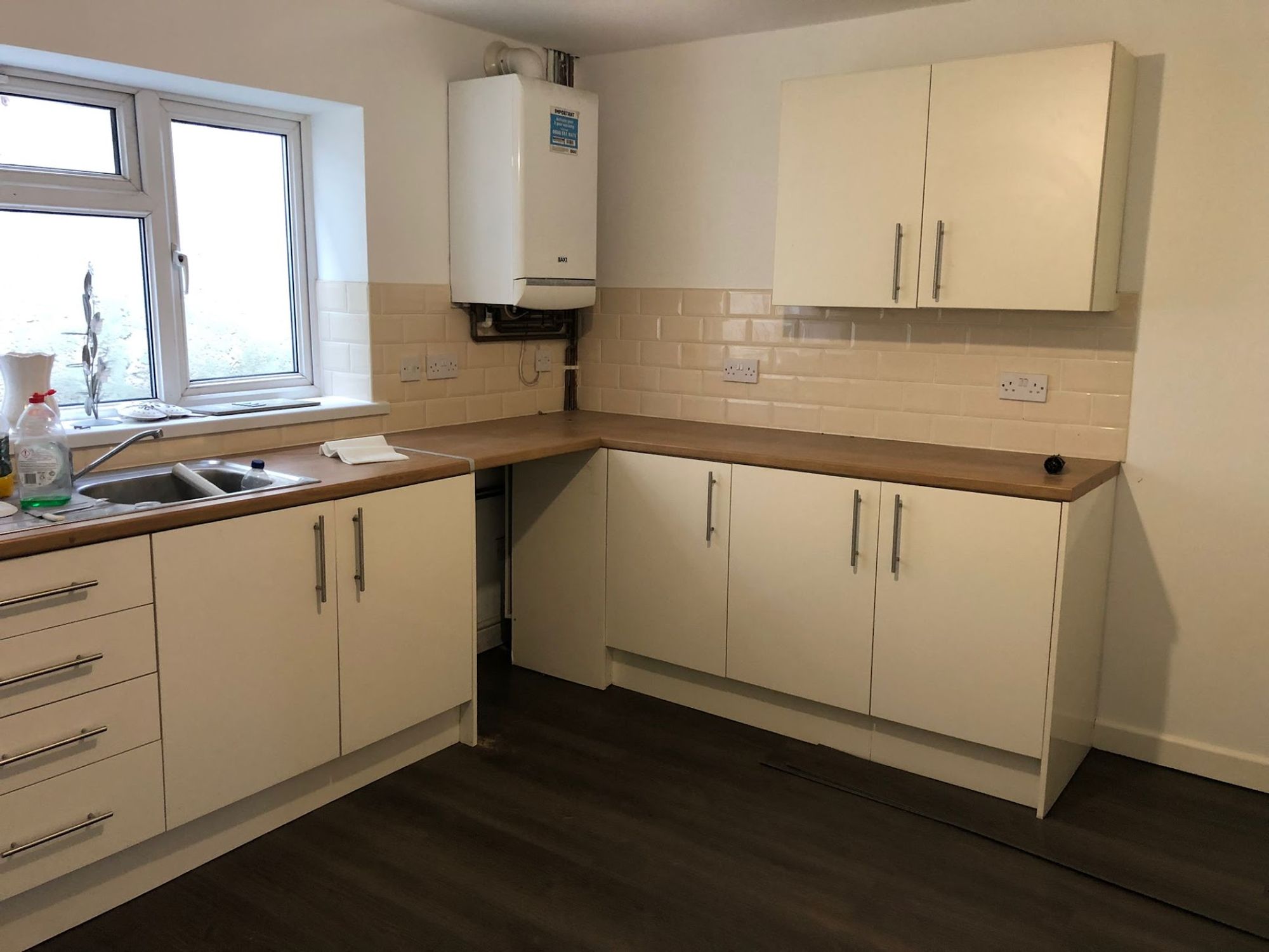 Thomas Street, Abertridwr, CF83