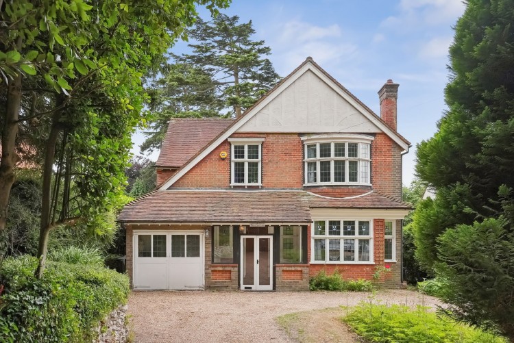 Raglan Road, Reigate, Surrey