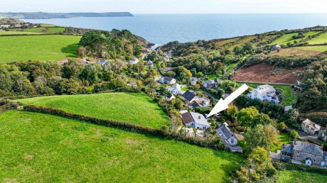 Sunny Corner, Portloe, The Roseland