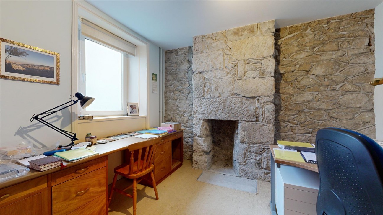 Coast Watchers Cottage, Avalanche Road, Portland