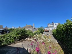 Coast Watchers Cottage, Avalanche Road, Portland