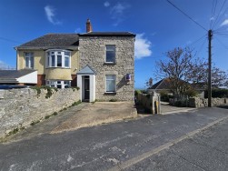 Coast Watchers Cottage, Avalanche Road, Portland