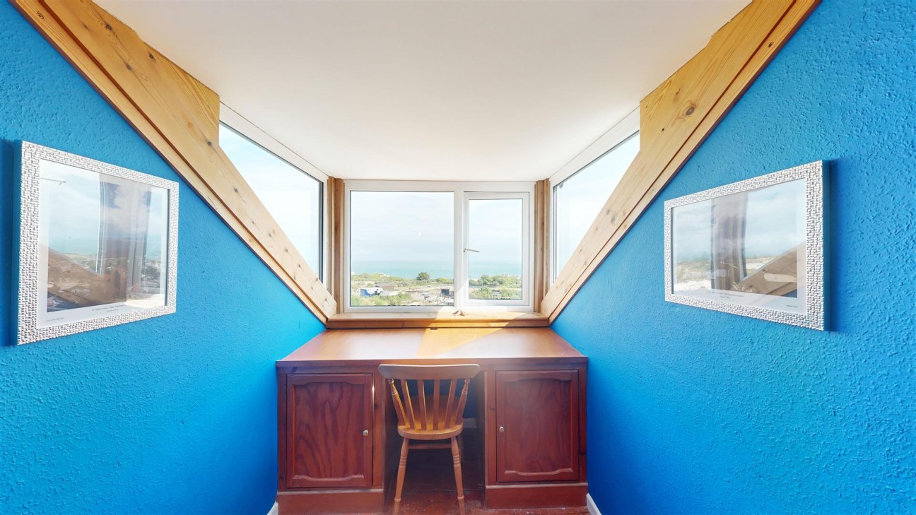 Coast Watchers Cottage, Avalanche Road, Portland