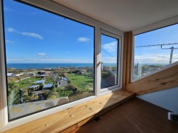 Coast Watchers Cottage, Avalanche Road, Portland