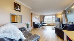 Bungalow & Cattery Business, Avalanche Road, Southwell,Portland
