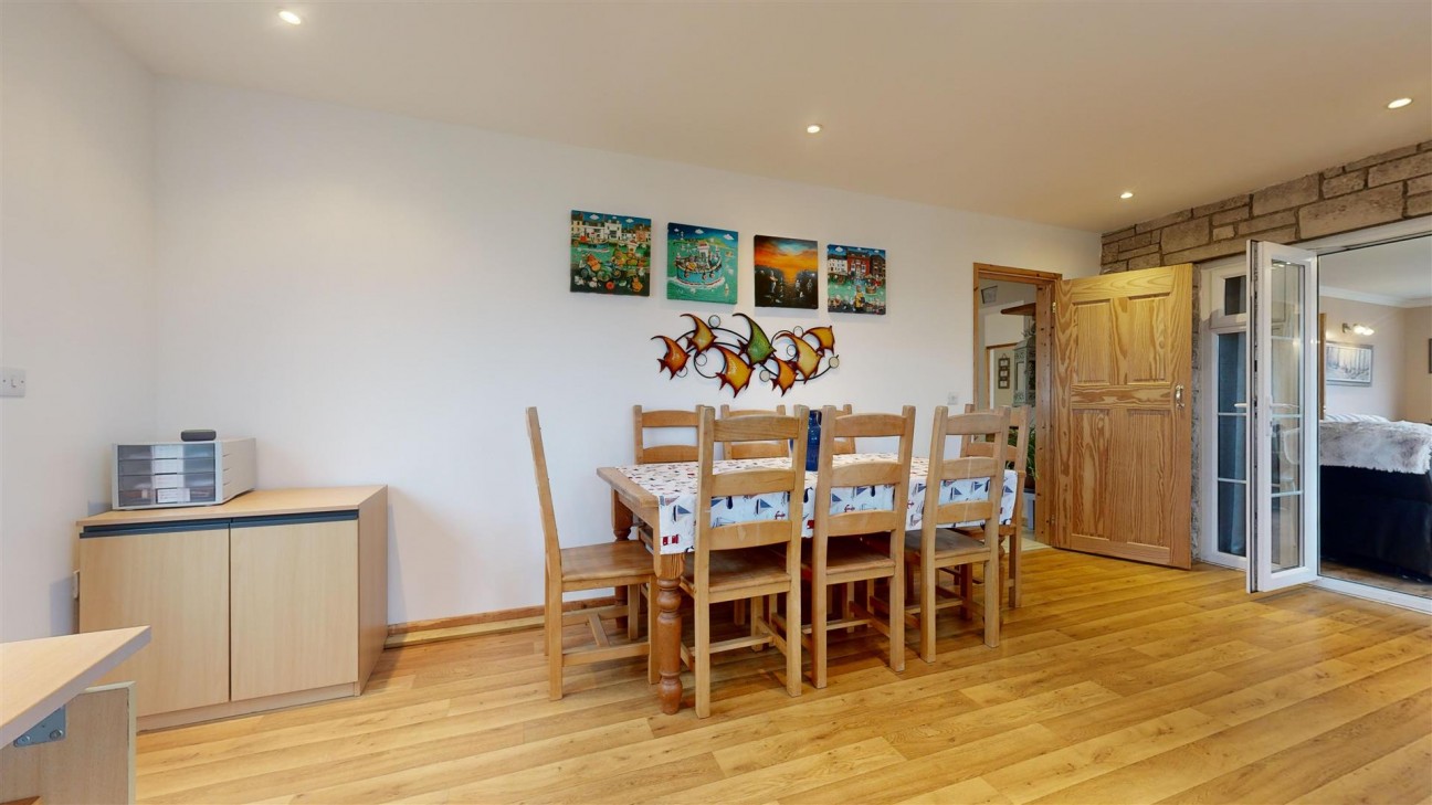Bungalow & Cattery Business, Avalanche Road, Southwell,Portland