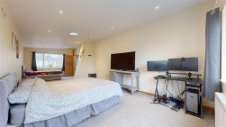 Bungalow & Cattery Business, Avalanche Road, Southwell,Portland