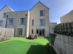 Sidon Mews, Portland