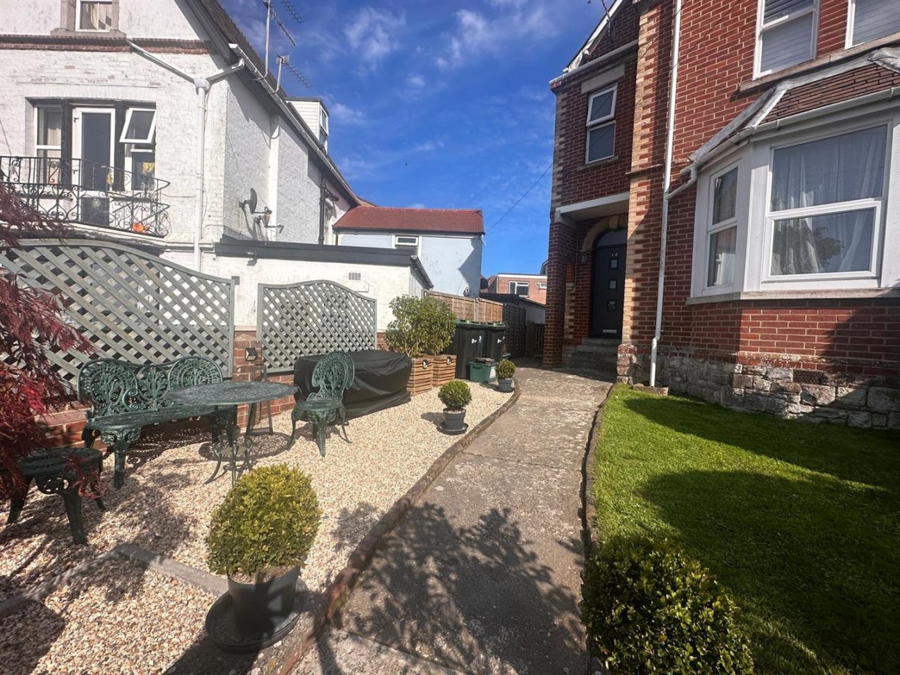Sixpences, Northbrook Road, Swanage