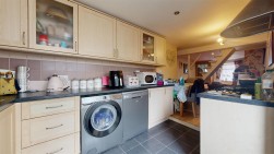 Wakeham, Portland
