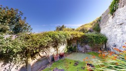 Old Hill, Portland