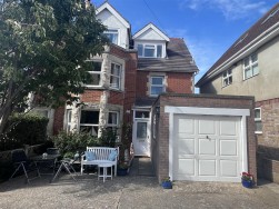 Cluny Crescent, Swanage