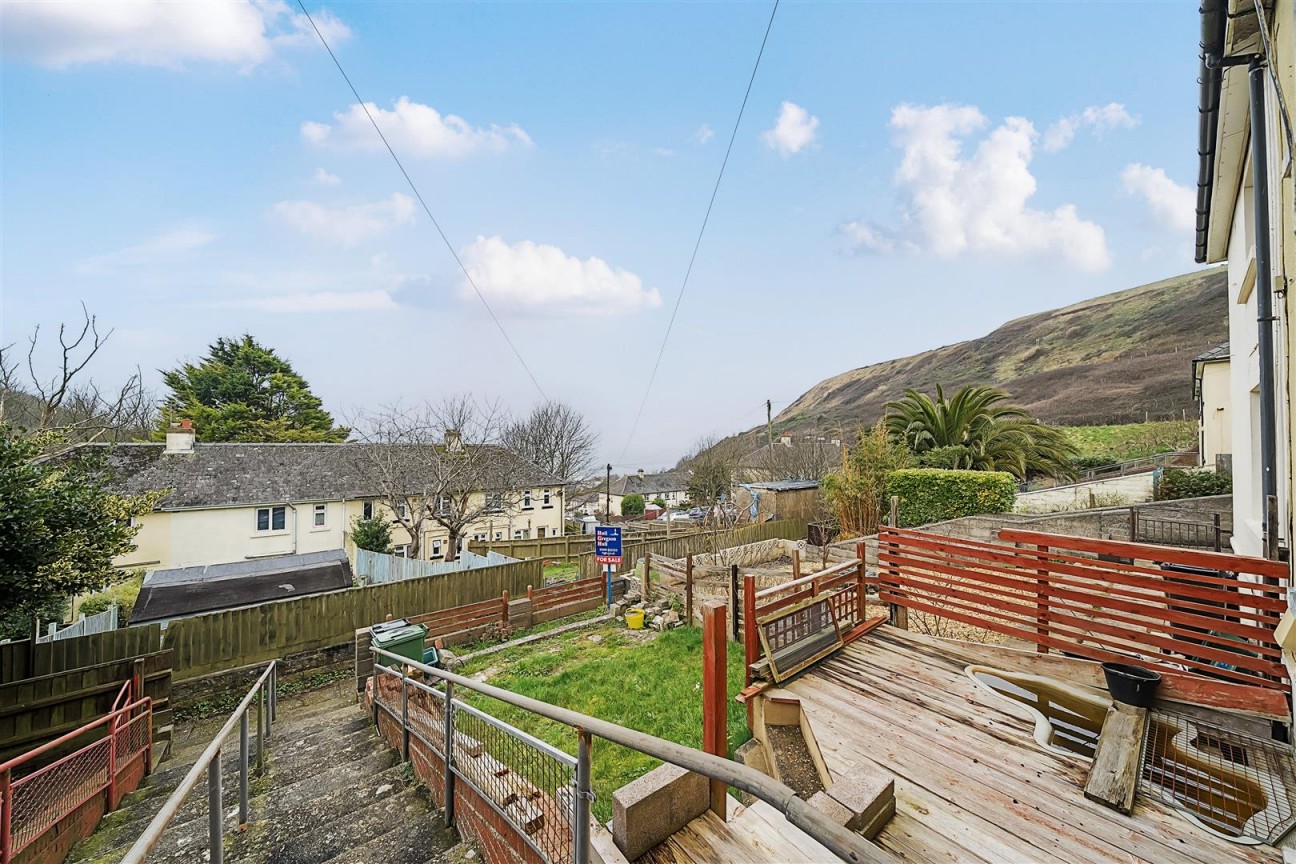 Tillycombe Road, Portland