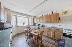 Hendrie Close, Swanage