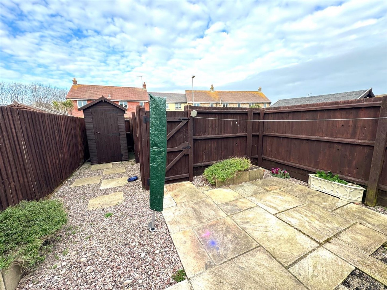 Sandholes Close, Portland