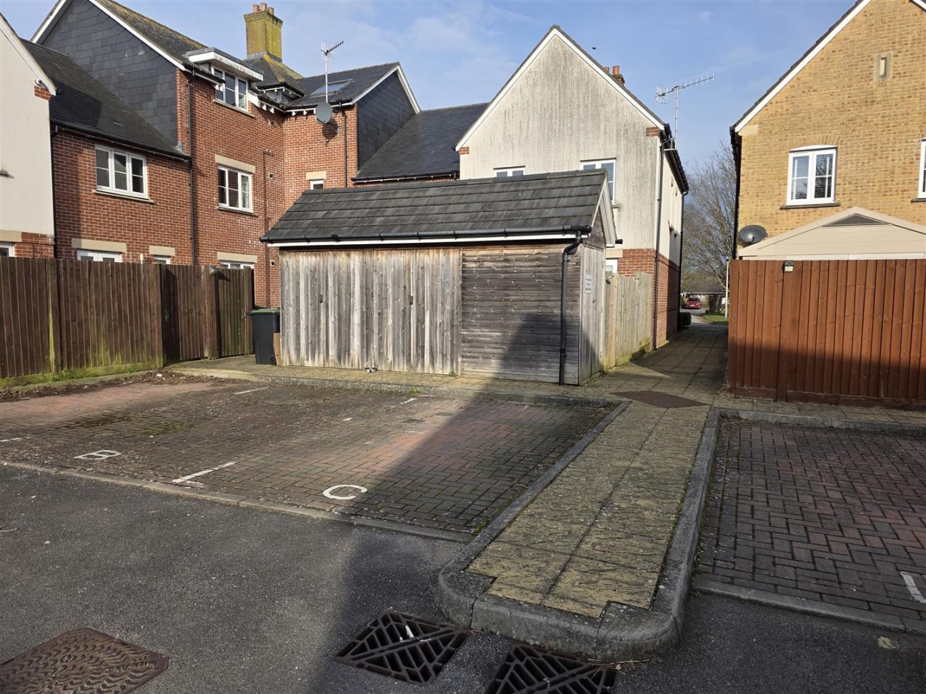 Old Farm Way, Crossways, Dorchester