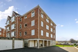 Rocquaine Court, Ilminster Road, Swanage