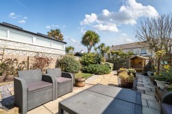 Isle Road, Portland