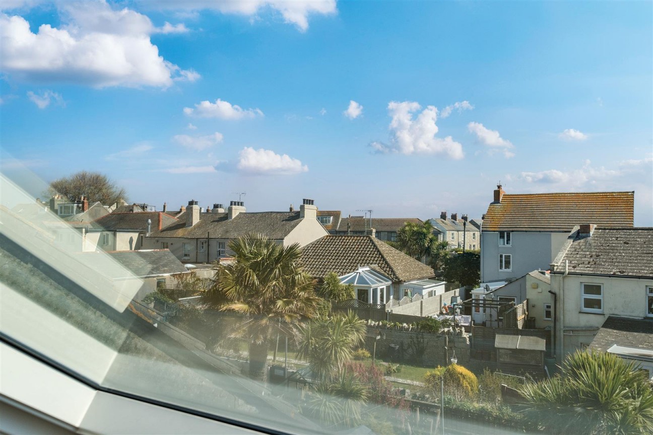 Isle Road, Portland