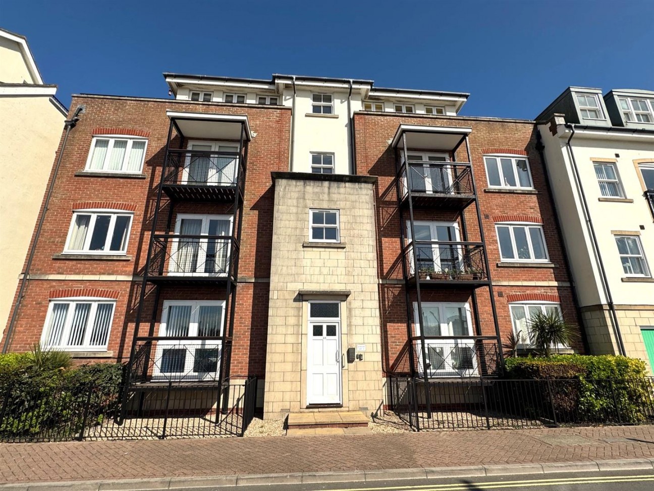Quayside Court, Commercial Road, Weymouth