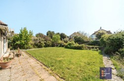 Streche Road, Swanage
