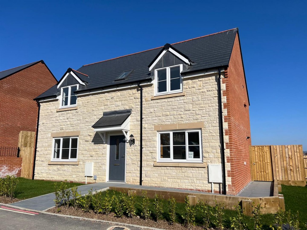 50 Markham Avenue Weymouth, DT4 0QL