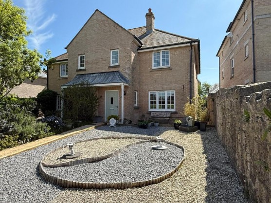 Melcombe Avenue, Weymouth