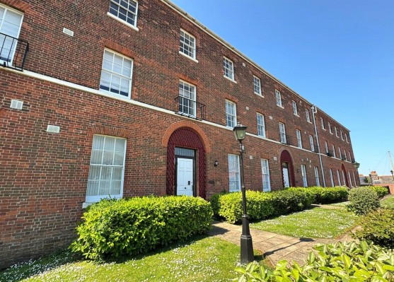 Wellington Court, Barrack Road, Weymouth
