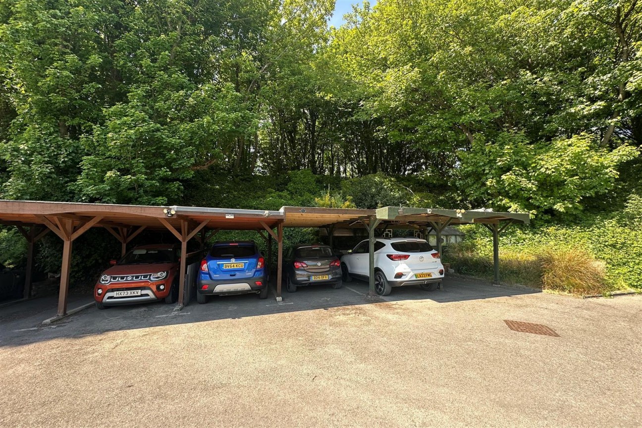 Wakeham, Portland