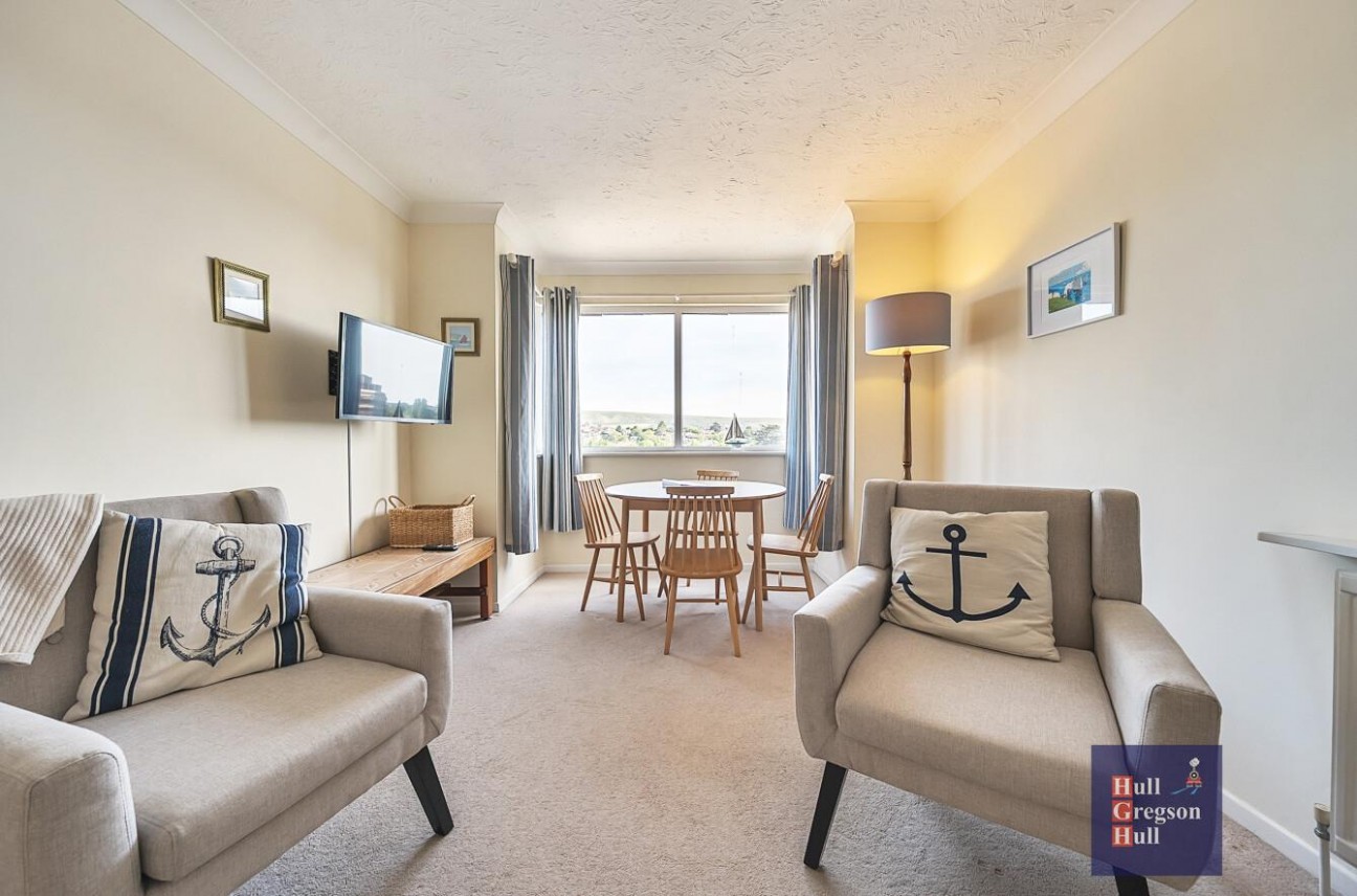 15 Sandringham court, Swanage