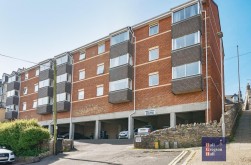 15 Sandringham court, Swanage