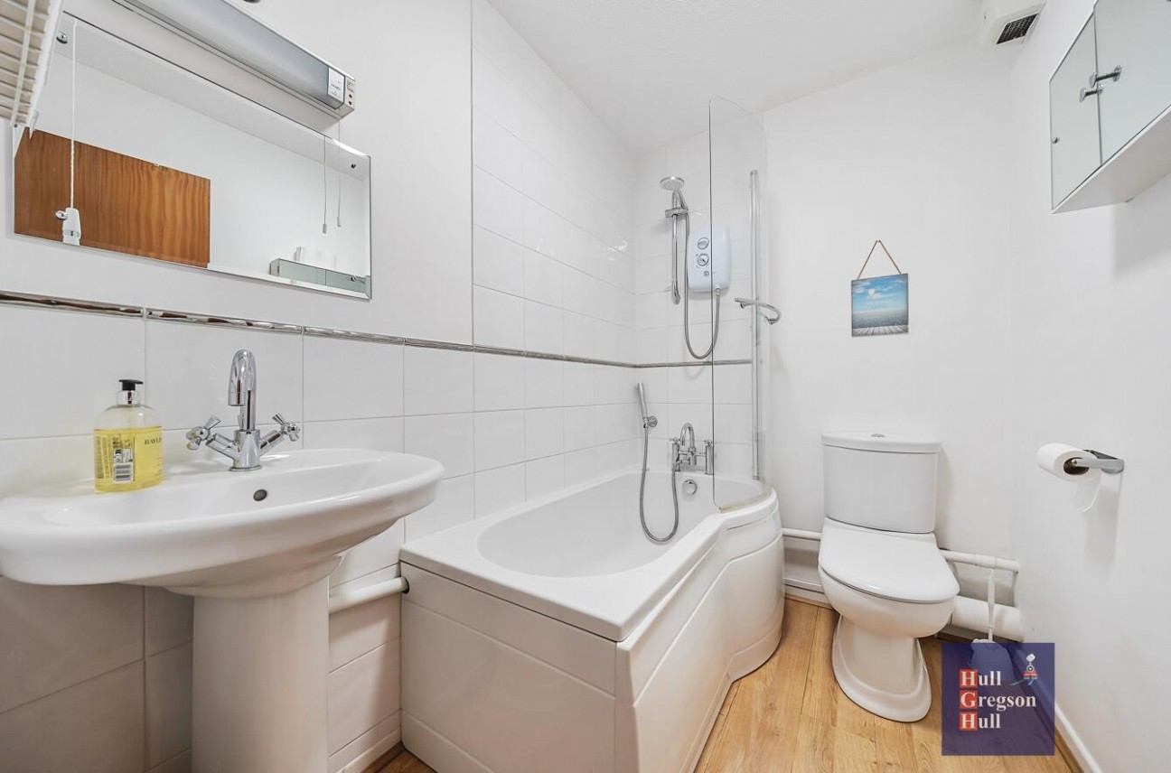 15 Sandringham court, Swanage