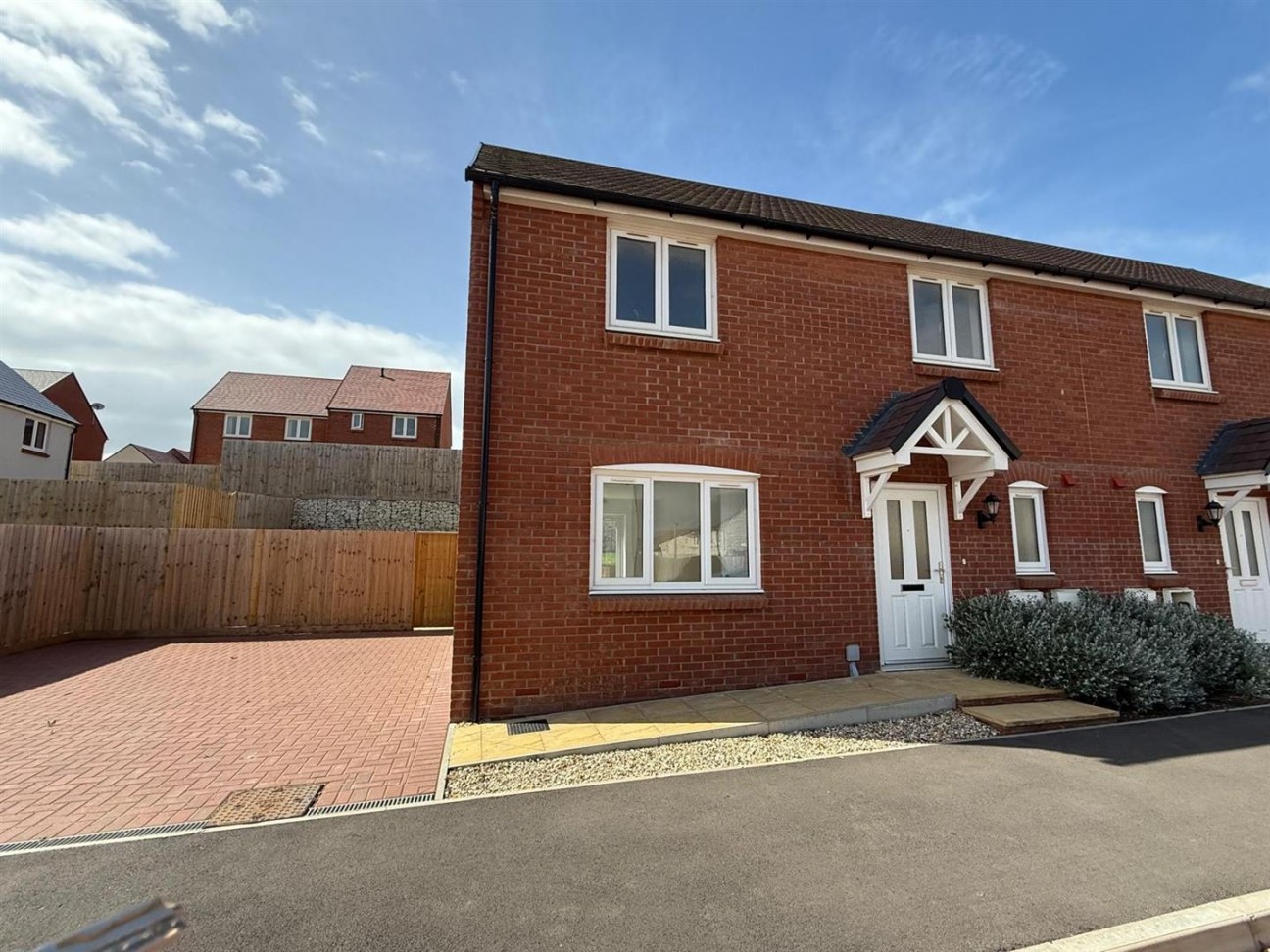 10 Little Francis Drive, Weymouth, DT4 0FP