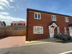 10 Little Francis Drive, Weymouth, DT4 0FP