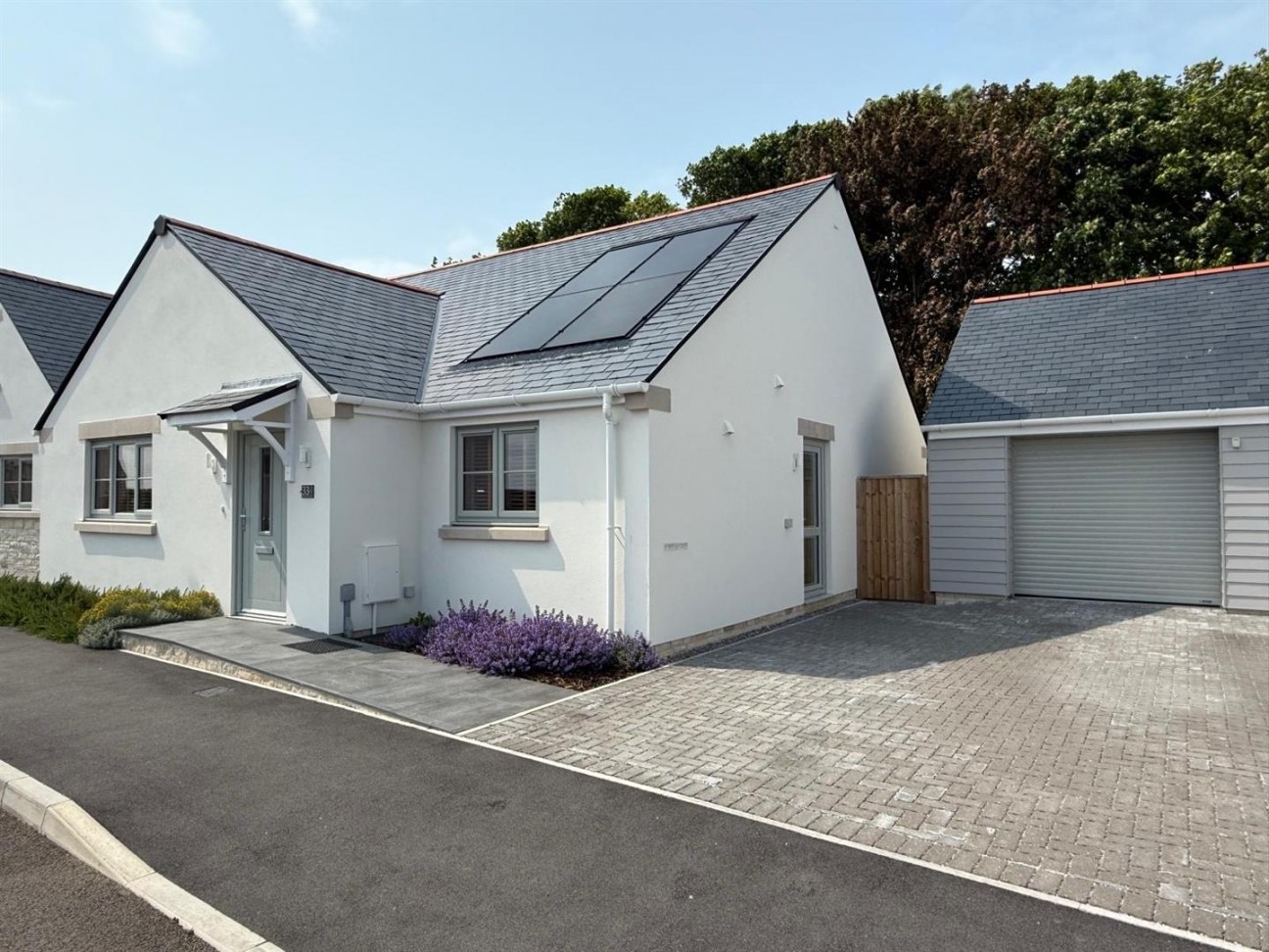 33 Kingbarrow Drive, Portland DT5 2FH