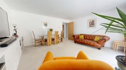 33 Kingbarrow Drive, Portland DT5 2FH