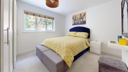 33 Kingbarrow Drive, Portland DT5 2FH